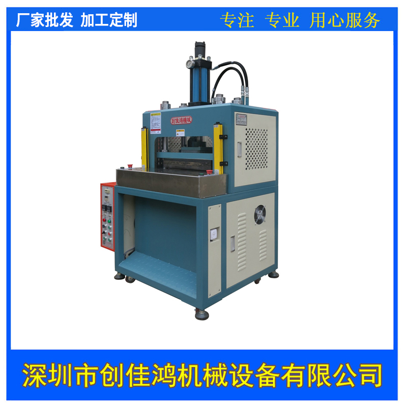 �����͉��l��C